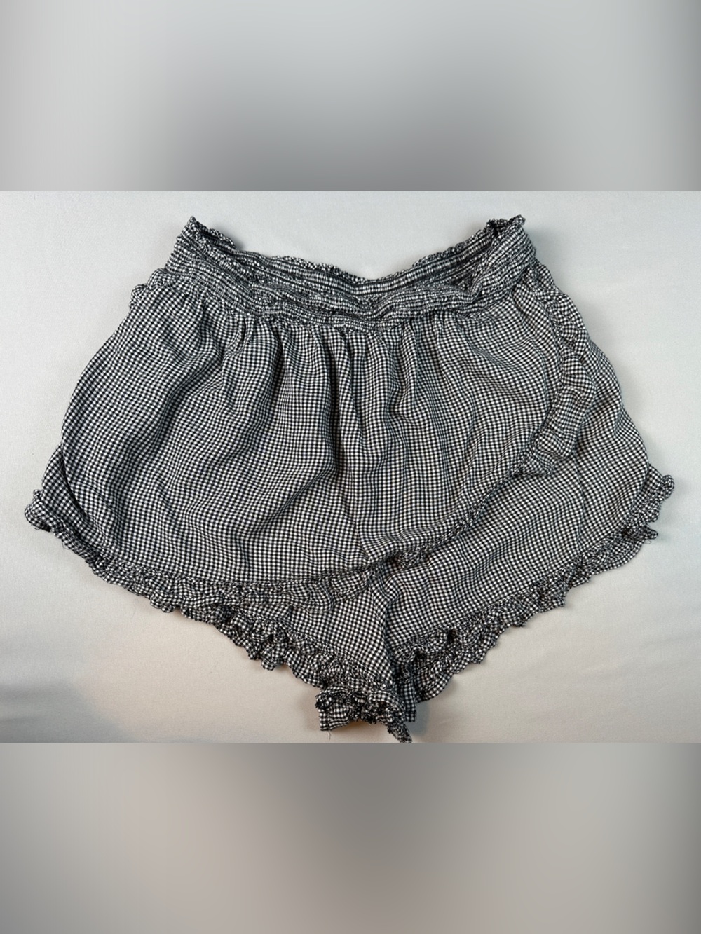 Japna Women's Shorts Checkered  Black White Gingham Ruffle Pockets Size Large